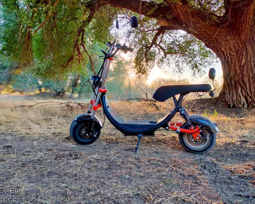 Маленький электроскутер или большой самокат?</p>
<p>Обзор Kugoo Kirin C2 Pro / Авто и транспорт / iXBT Live